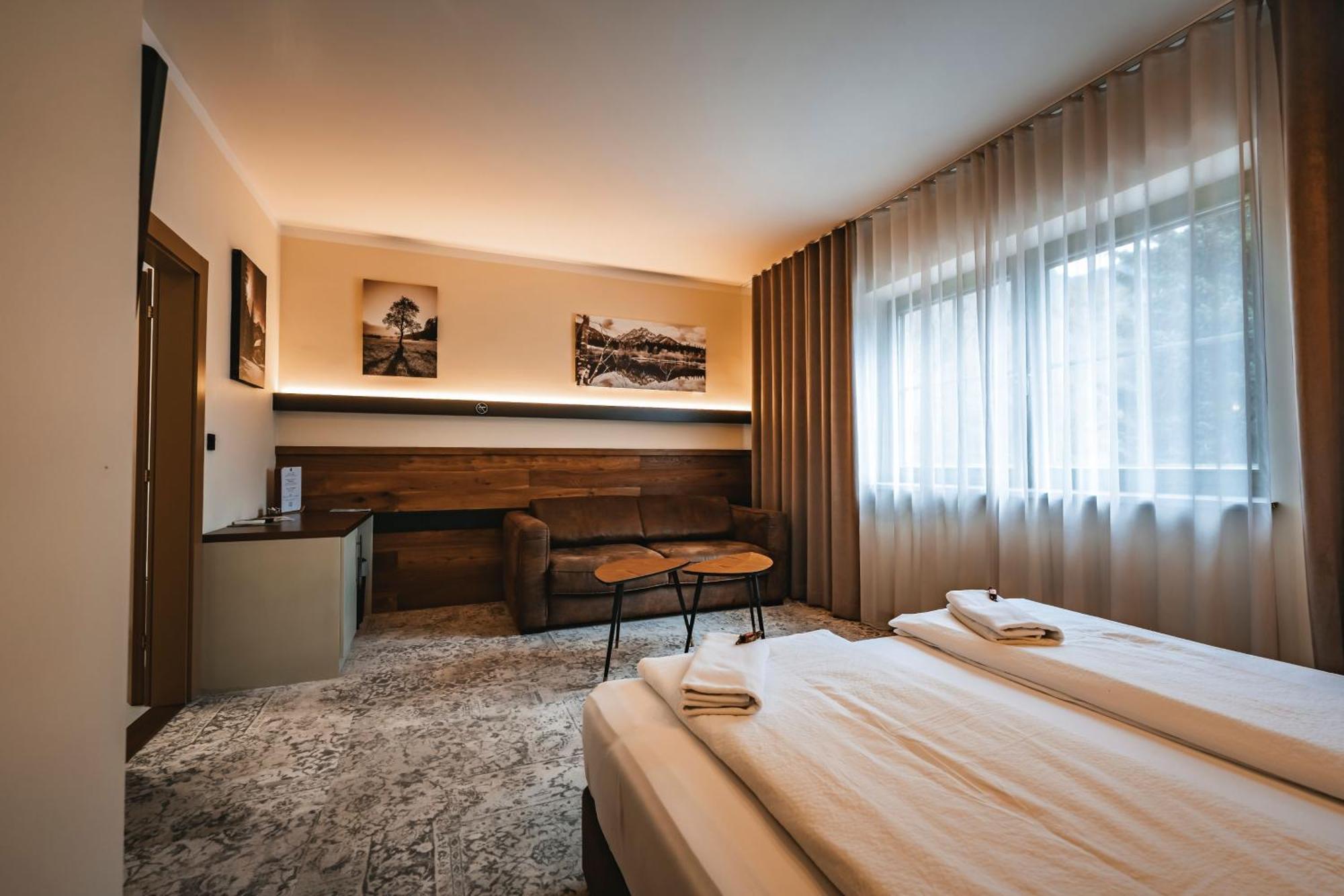 Guest House Ejga Jesenice Luaran gambar