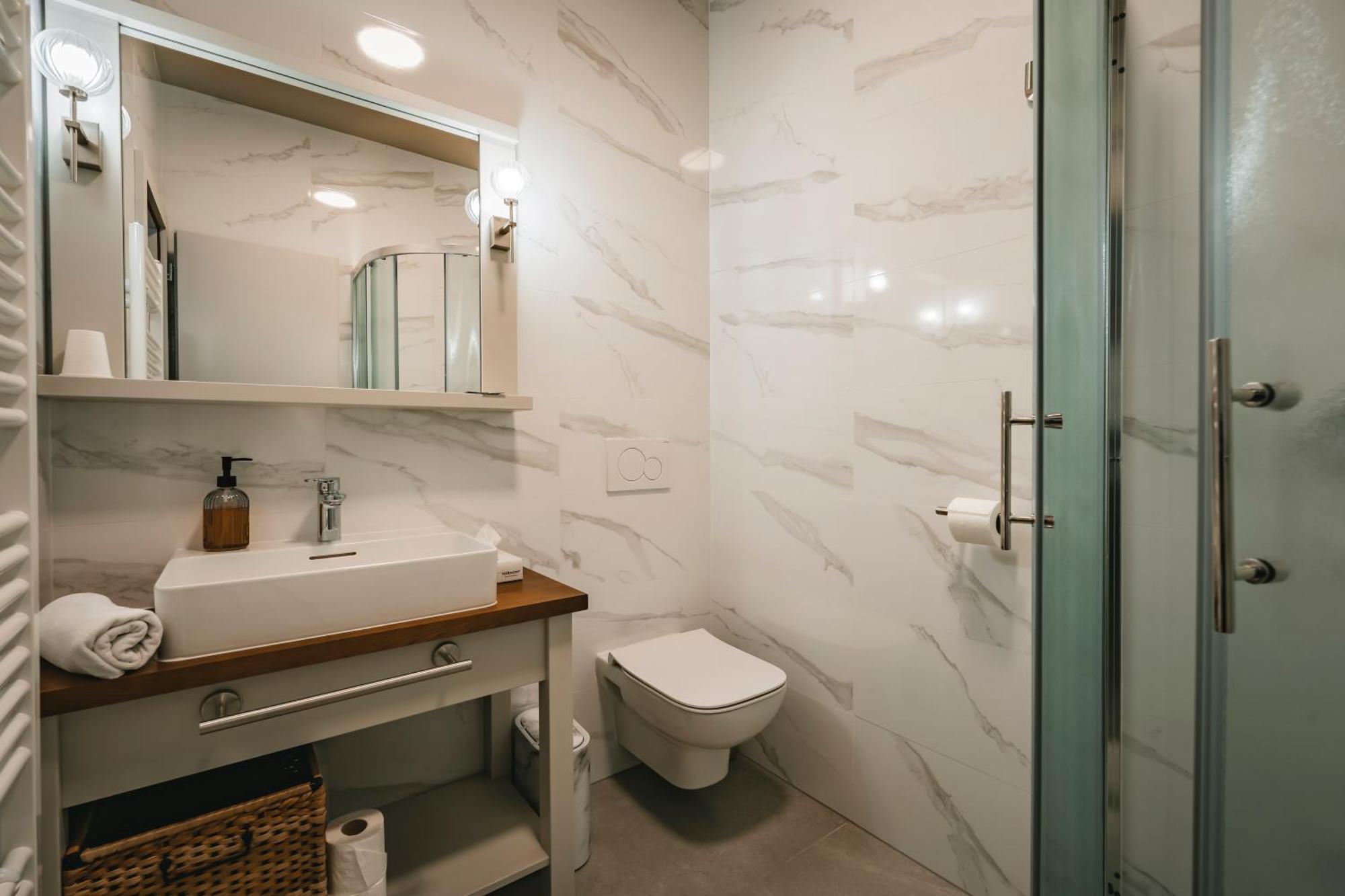 Guest House Ejga Jesenice Luaran gambar