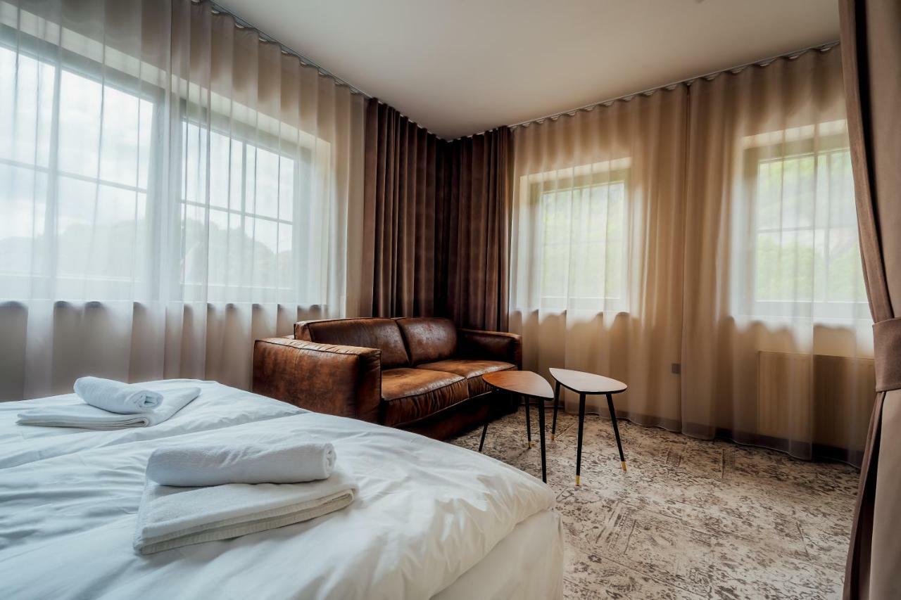 Guest House Ejga Jesenice Luaran gambar